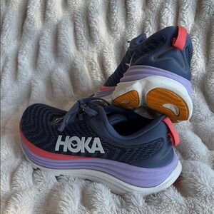 HOKA Gaviota women’s size 7